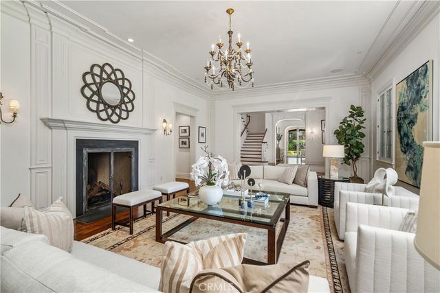 10343 Valley Spring, Toluca Lake, CA 91602