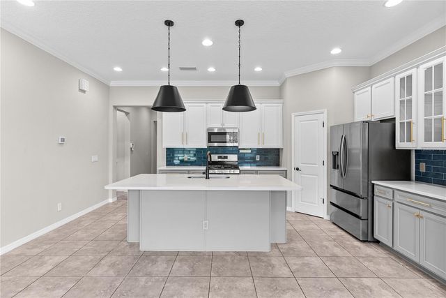 1034 GRAND HILLTOP DRIVE, Apopka, FL 32703