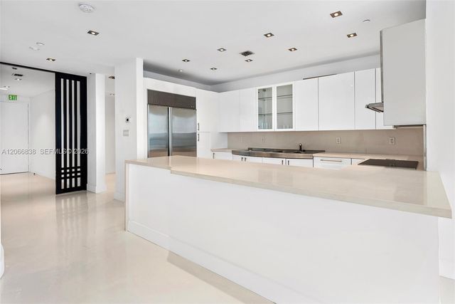 100 S Pointe Drive 2306, Miami Beach, FL 33139