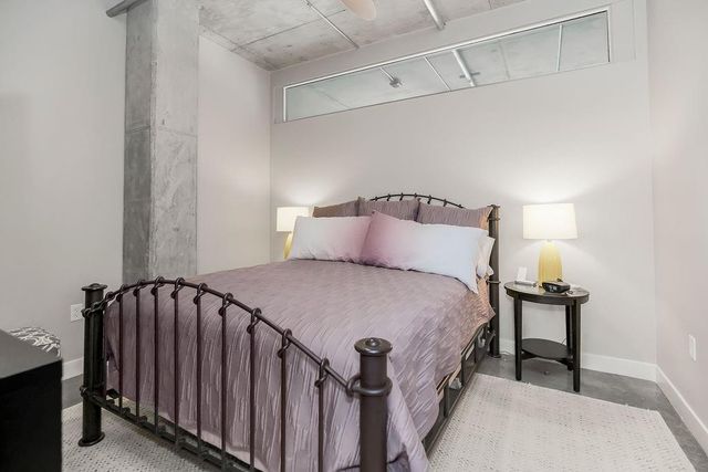 4141 PENNSYLVANIA Avenue 407, Kansas City, MO 64111