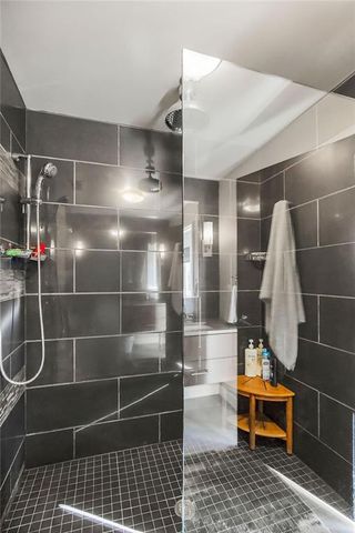 4141 PENNSYLVANIA Avenue 407, Kansas City, MO 64111