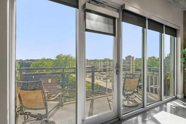 4141 PENNSYLVANIA Avenue 407, Kansas City, MO 64111