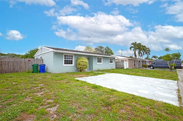 7471 SW 1st Street, Margate, FL 33068