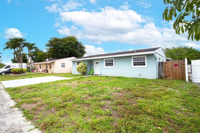 7471 SW 1st Street, Margate, FL 33068