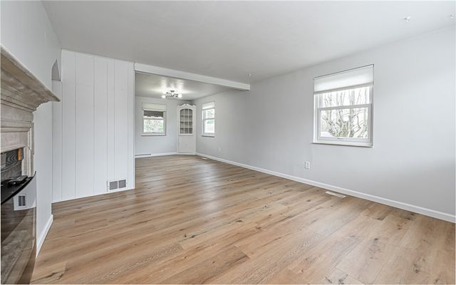 3900 Bonita Dr, Hampton, PA 15101