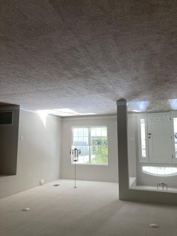 6 OLIVE CIRCLE LOOP, Ocala, FL 34472