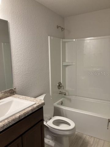 6 OLIVE CIRCLE LOOP, Ocala, FL 34472