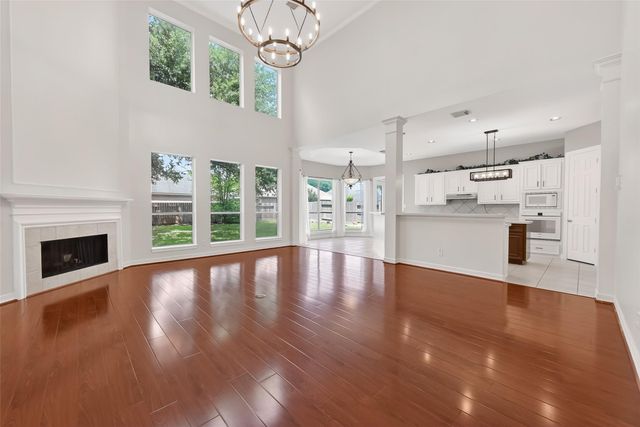 1322 Kirby Lake Court, Richmond, TX 77406