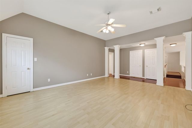 1322 Kirby Lake Court, Richmond, TX 77406