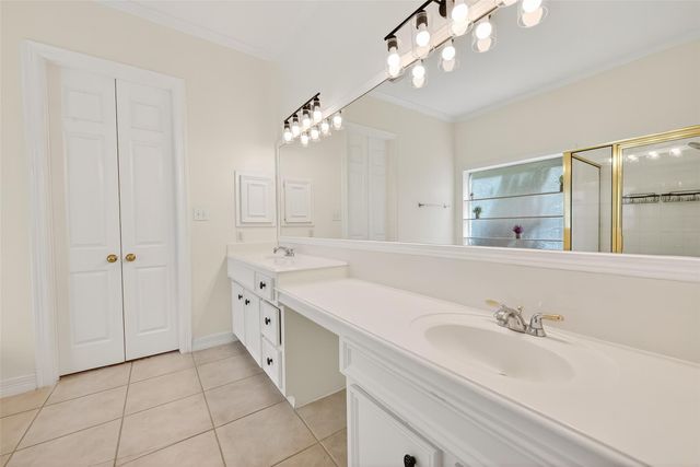 1322 Kirby Lake Court, Richmond, TX 77406