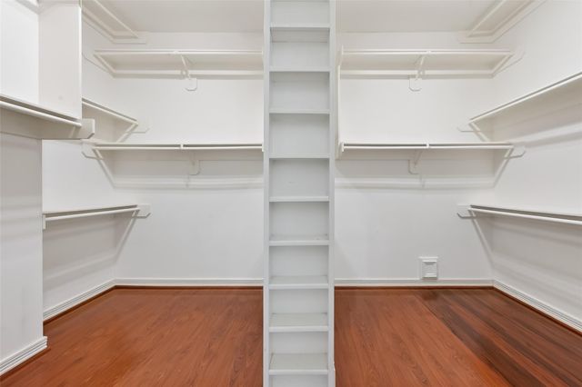 1322 Kirby Lake Court, Richmond, TX 77406