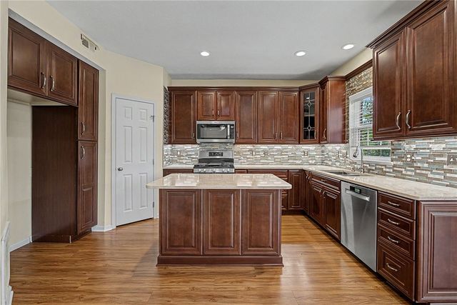 1623 N Wood Creek Drive, Clearcreek Twp, OH 45458