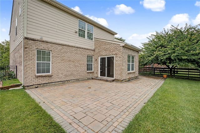 1623 N Wood Creek Drive, Clearcreek Twp, OH 45458