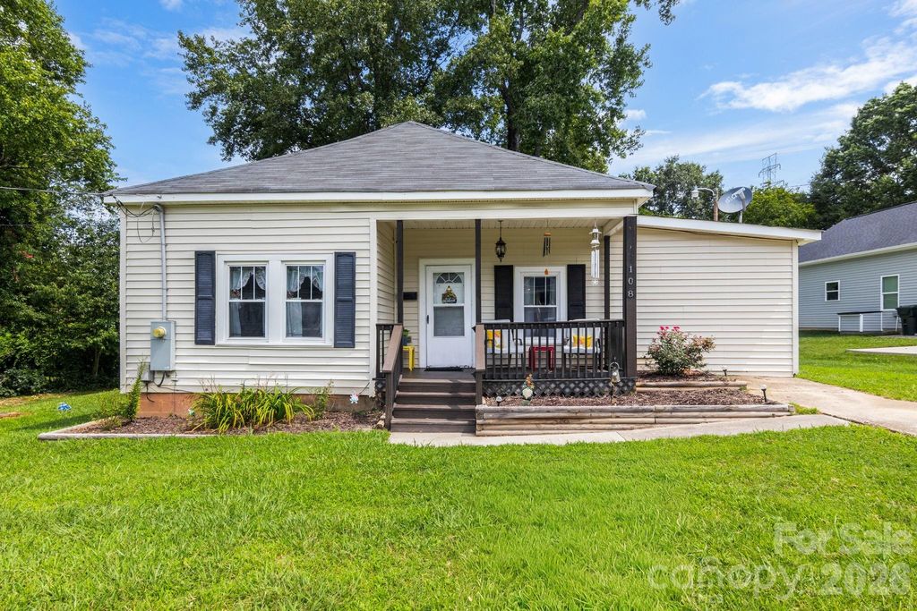 108 Richland Street, Clover, SC 29710