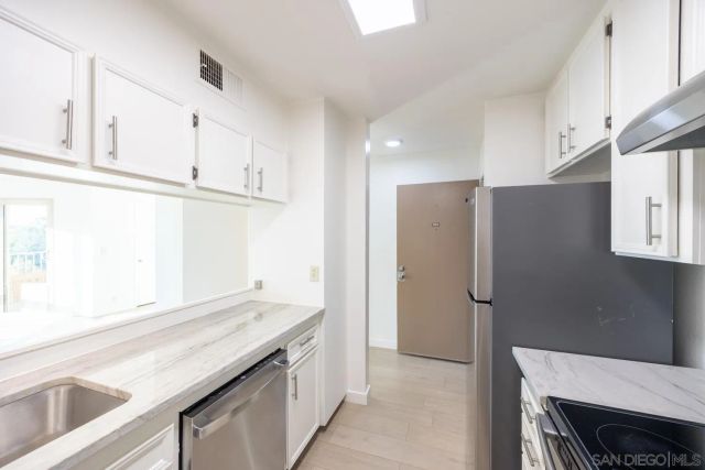 5704 BALTIMORE DRIVE 304, La Mesa, CA 91942