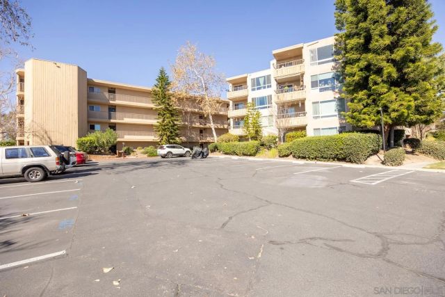 5704 BALTIMORE DRIVE 304, La Mesa, CA 91942