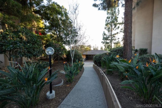 5704 BALTIMORE DRIVE 304, La Mesa, CA 91942