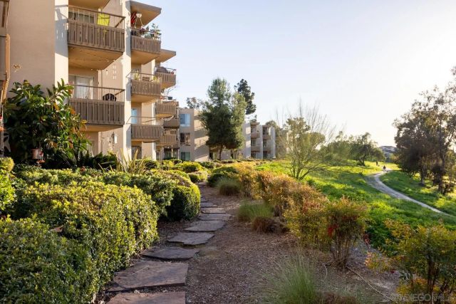 5704 BALTIMORE DRIVE 304, La Mesa, CA 91942