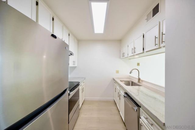 5704 BALTIMORE DRIVE 304, La Mesa, CA 91942