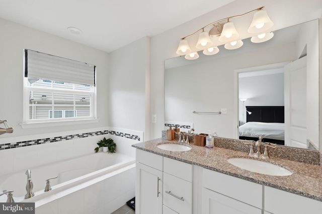5313 SETTLING POND LN, Greenbelt, MD 20770