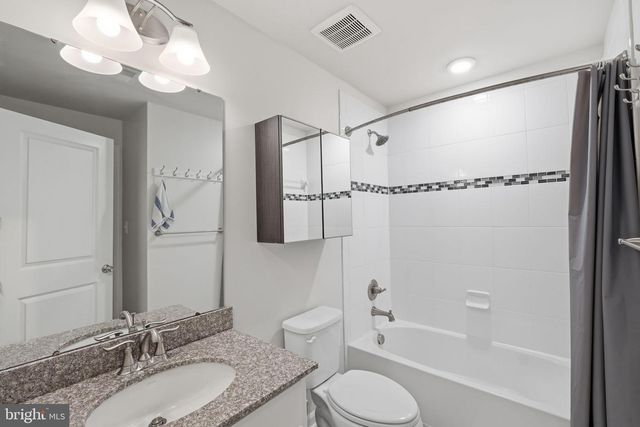 5313 SETTLING POND LN, Greenbelt, MD 20770
