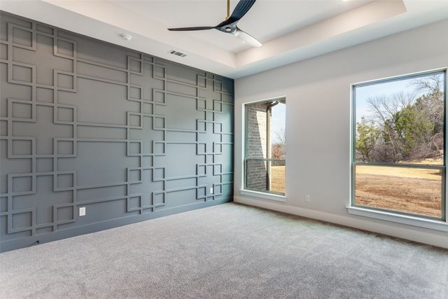 521 Aermotor Loop, Weatherford, TX 76085