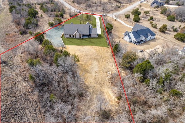 521 Aermotor Loop, Weatherford, TX 76085