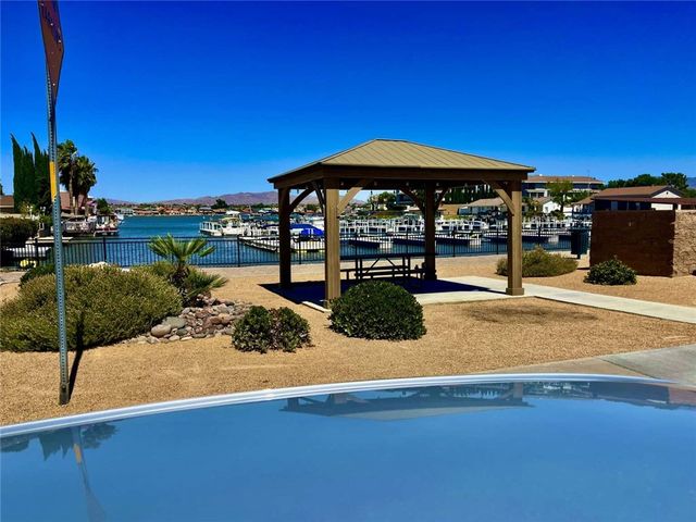 13089 Bermuda Dunes Road, Victorville, CA 92395