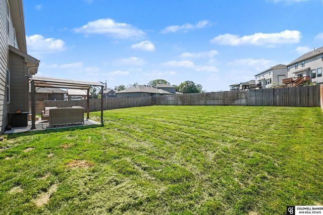 13710 S 54 Street, Papillion, NE 68133