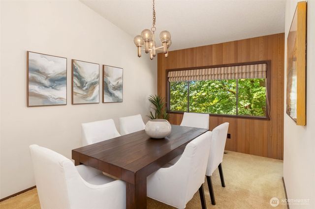 14724 SE 49th Street, Bellevue, WA 98006