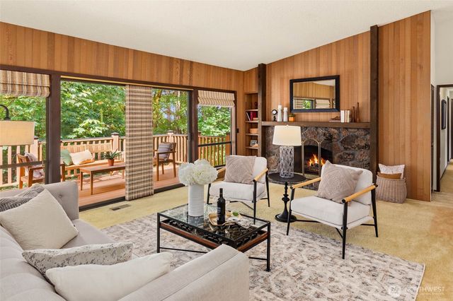 14724 SE 49th Street, Bellevue, WA 98006