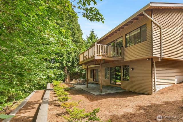 14724 SE 49th Street, Bellevue, WA 98006