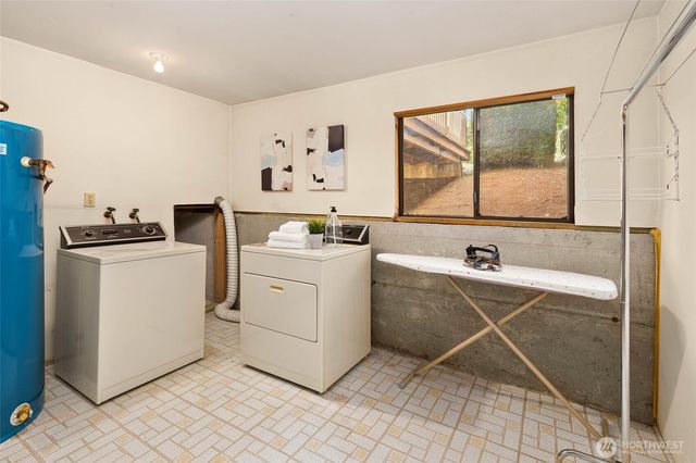 14724 SE 49th Street, Bellevue, WA 98006