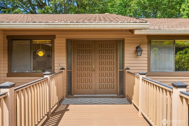 14724 SE 49th Street, Bellevue, WA 98006