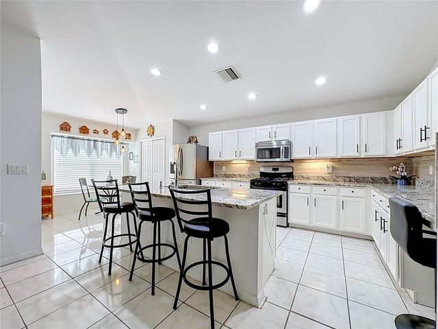 6630 CAMBRIDGE PARK DRIVE, Apollo Beach, FL 33572