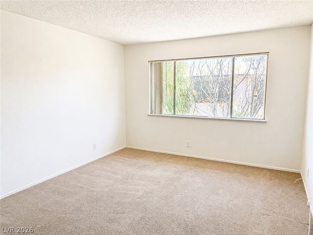4338 Caliente Street 12, Las Vegas, NV 89119