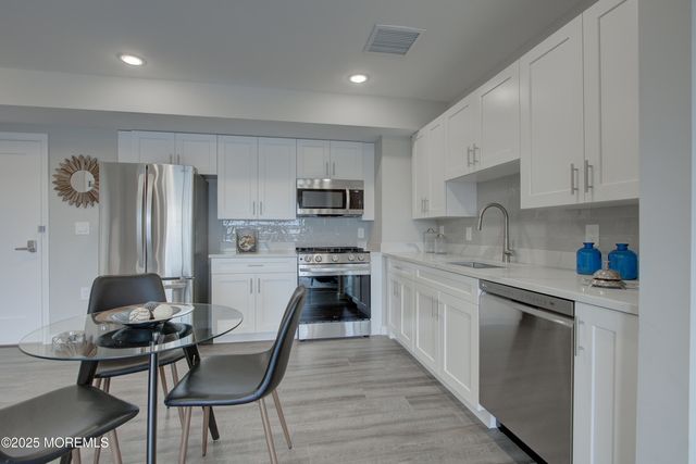 258 Morris Avenue 404 A, Long Branch, NJ 07740
