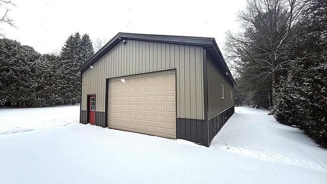 W1758 Spring Prairie ROAD, Burlington, WI 53105