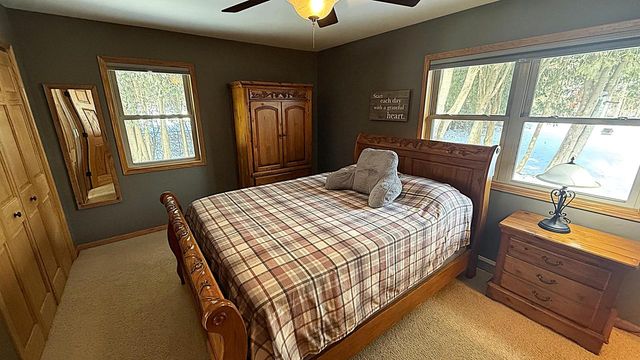 W1758 Spring Prairie ROAD, Burlington, WI 53105