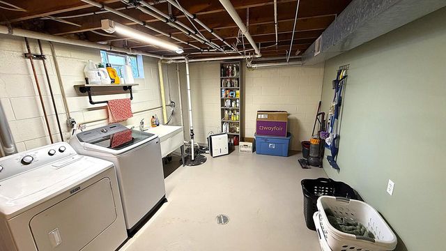 W1758 Spring Prairie ROAD, Burlington, WI 53105