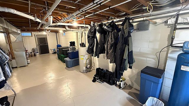 W1758 Spring Prairie ROAD, Burlington, WI 53105