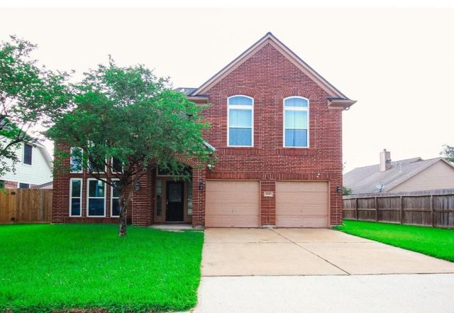 10407 Redwood Drive, Baytown, TX 77523