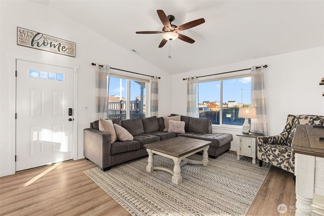 1110 Ocean Shores Boulevard SW, Ocean Shores, WA 98569