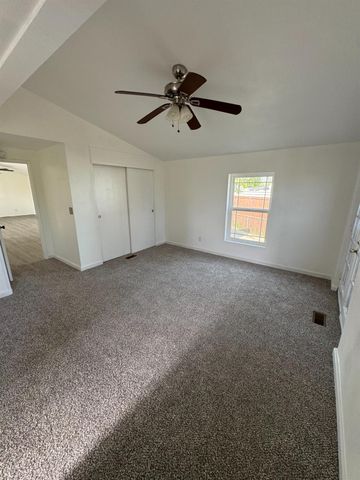 28640 Ward Street, Madera, CA 93638