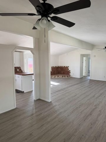 28640 Ward Street, Madera, CA 93638