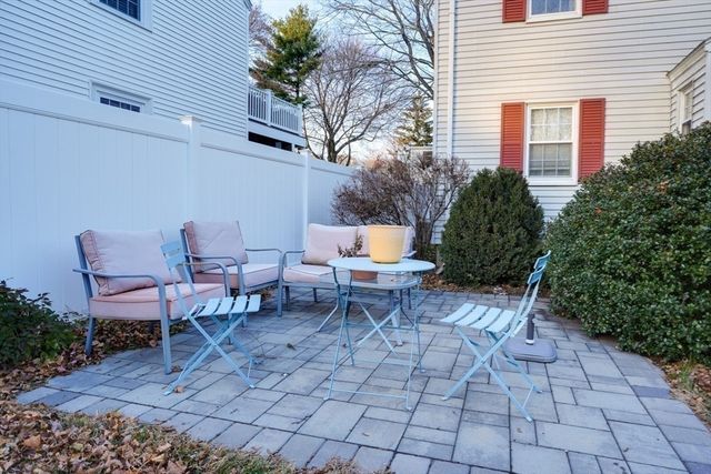 66 Channing Rd 66, Belmont, MA 02478