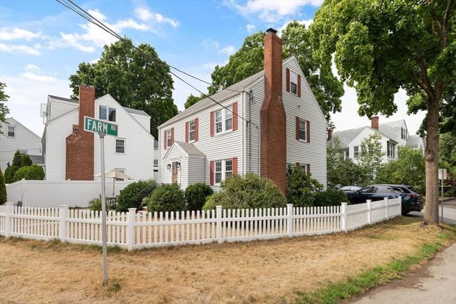 66 Channing Rd 66, Belmont, MA 02478