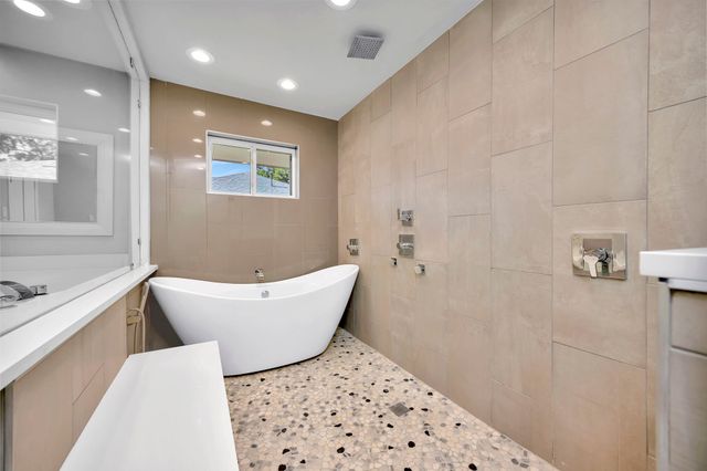 4566 Thunder Road, Dallas, TX 75244