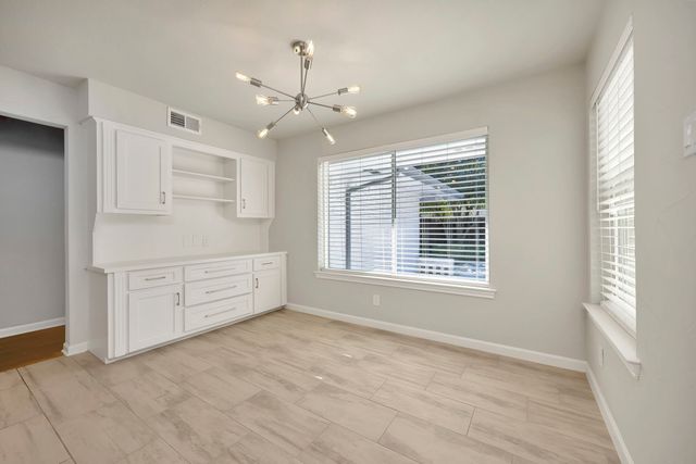 4566 Thunder Road, Dallas, TX 75244