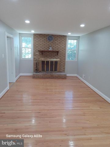 649 HERNDON PKWY, Herndon, VA 20170